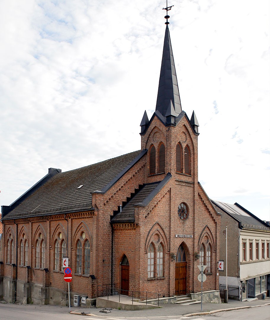 14kirken-skien.
