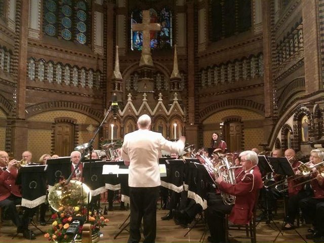 Kl. 19.00 Speidermusikkens jubileumskonsert i Skien kirke