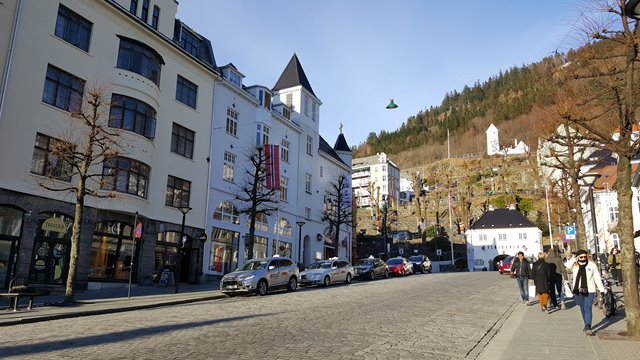 Centralkirken i Bergen søker etter prest