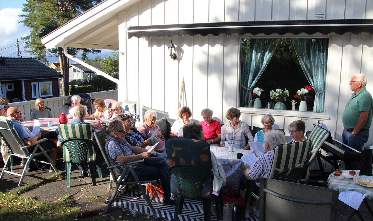 2sommersamling-hos-pedersen,-03.08.22-(2)