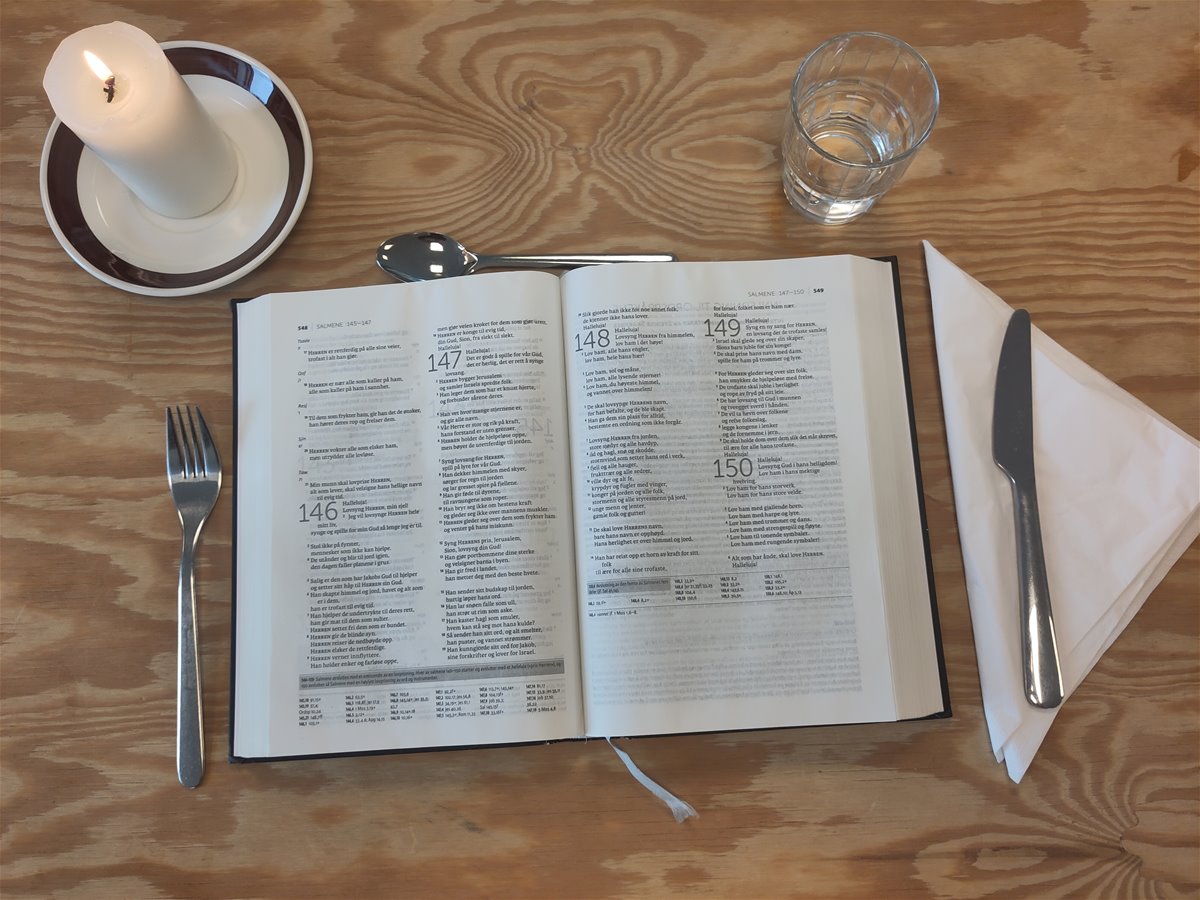 3middag-og-bibel