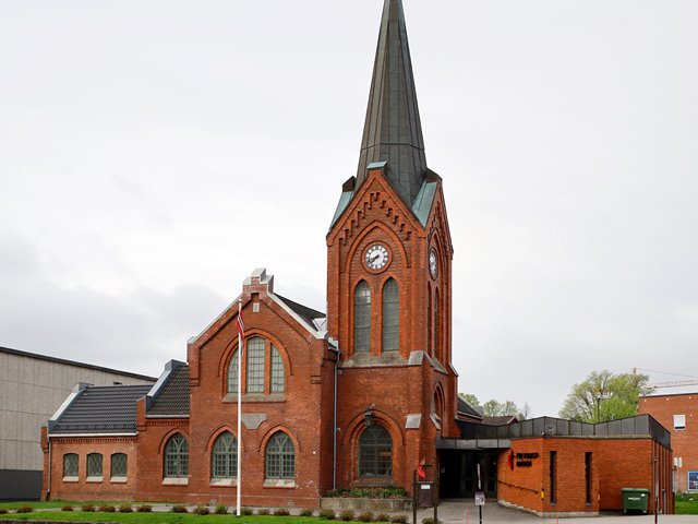 Søndag 30. november kl. 11.00  Gudstjeneste med besøk av biskop Knut Refsdal