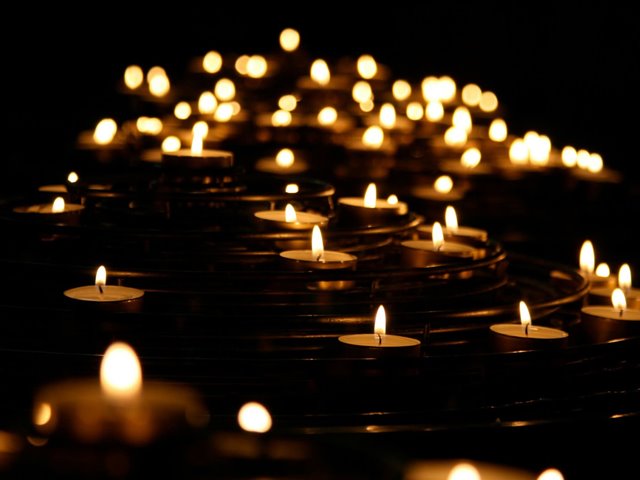 Søndag 2. november 2025 ALLEHELGENSDAG Kl. 11.00: GUDSTJENESTE