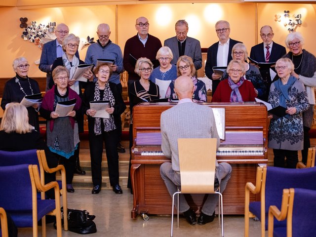 Helgenytt 25. oktober 2025