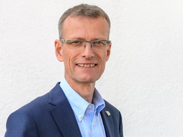 Bibelseminar med Tor Tjeransen. Tema:'Jordan - bibelhistoriene fra landet som ofte glemmes!' Enkel bevertning.